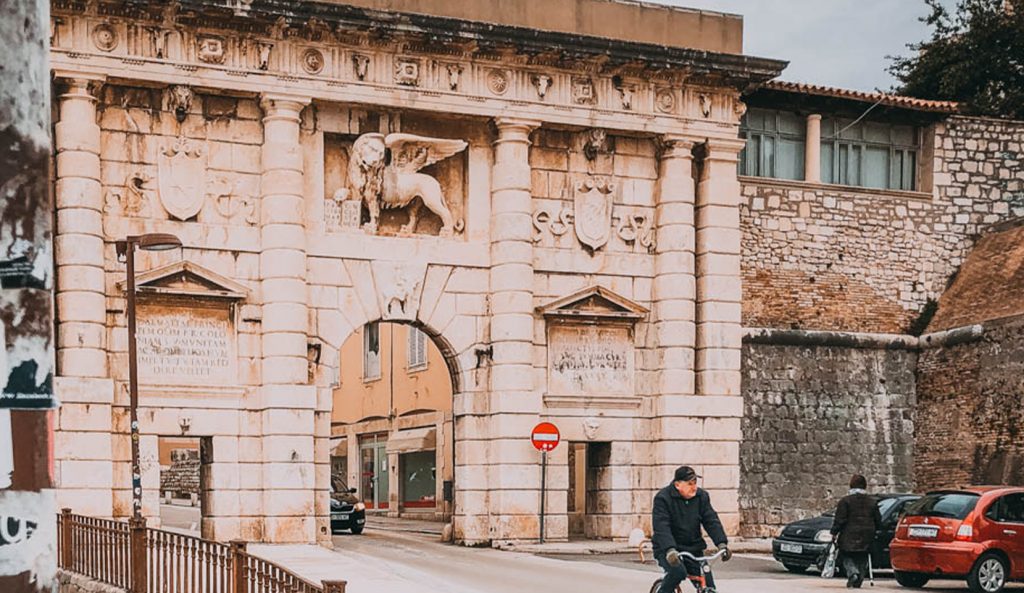 Gerbang kota Zadar (Foto: Zadar)
