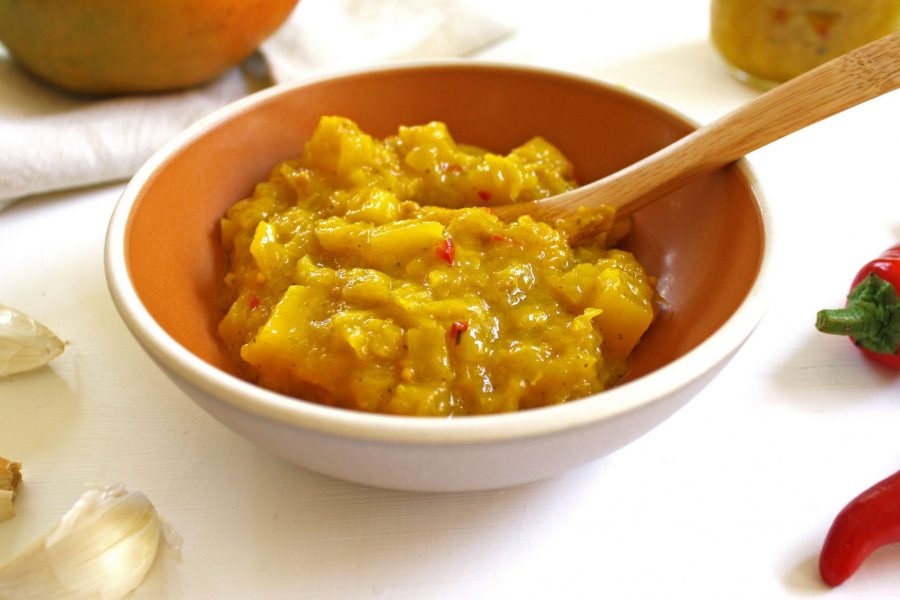 Saus Amba khas Israel (Foto: JMORE)