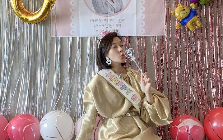 Kim Ha Neul (Foto: Instagram)