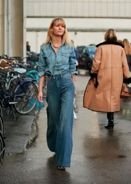 Ragam penggunaan wide leg jeans (Foto: Pinterest)