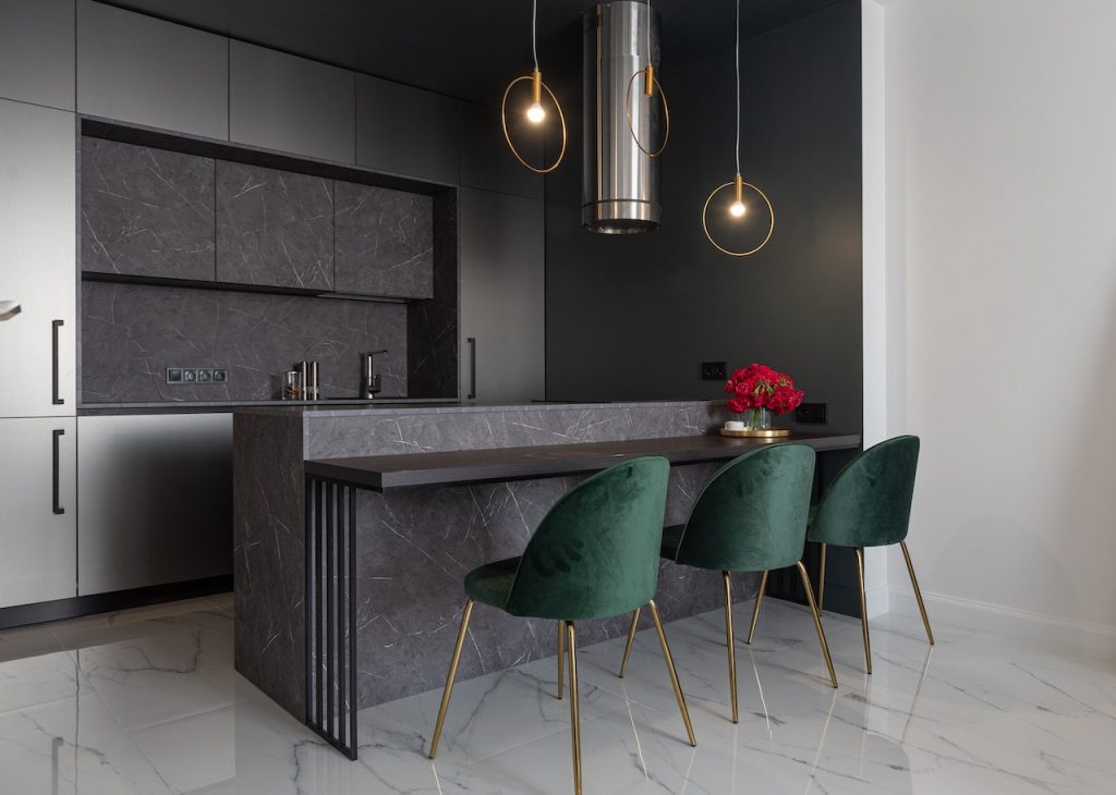 Dapur warna hitam (Foto: Pexels)