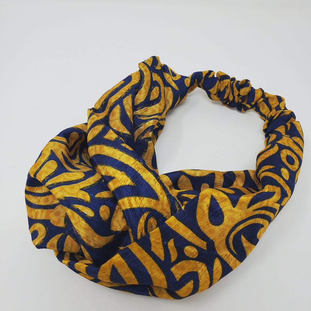 Bandana daur ulang (Foto: Etsy)