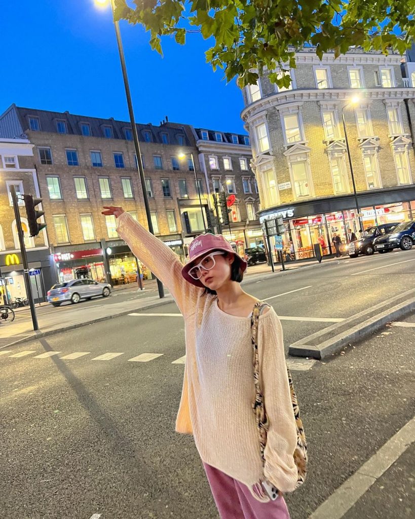 Inspirasi outfit ala Lee Yoo Mi (Foto: leeyoum262)