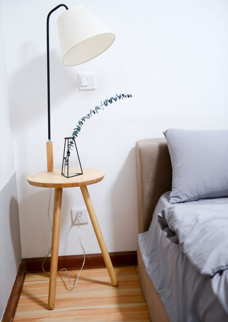 Lampu kamar tidur (Foto: Pexels/Cats Coming)