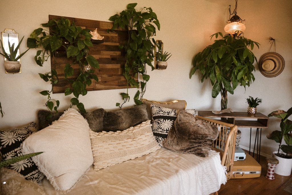 Ilustrasi sofa bed (Foto: Pexels/Wendy Wei)