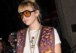 Miley Cyrus kenakan vintage vest (Foto: Pinterest)