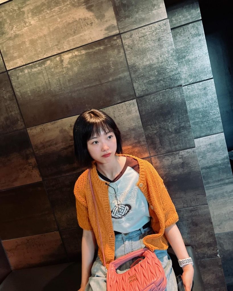 Inspirasi outfit ala Lee Yoo Mi (Foto: leeyoum262)