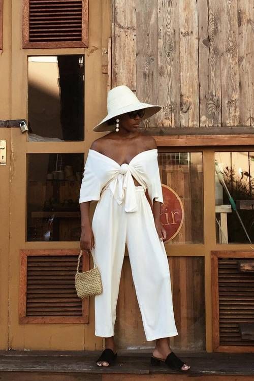 All white outfit (Foto: Pinterest)