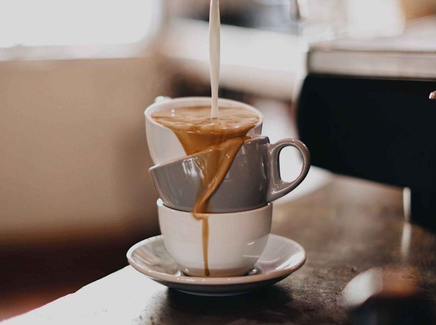 Kopi susu memiliki efek anti inflamasi yang baik bagi kesehatan.