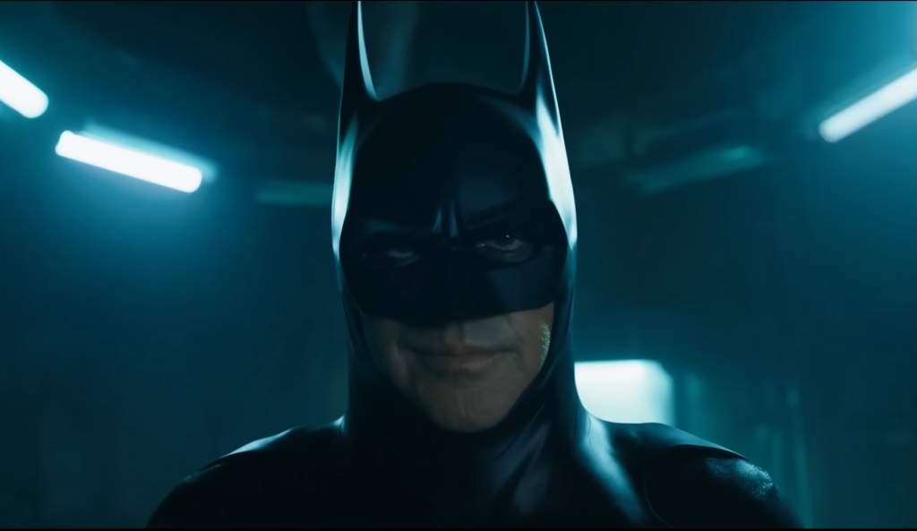 Kemunculan karakter Batman dalam film The Flash (Foto: YouTube Movie Trailers)