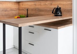 Meja dapur (Foto: Pexels/Max Vakhtbovych)