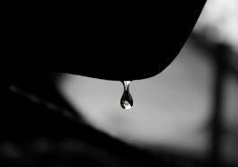 Airmata bisa digunakan untuk mendeteksi penyakit.