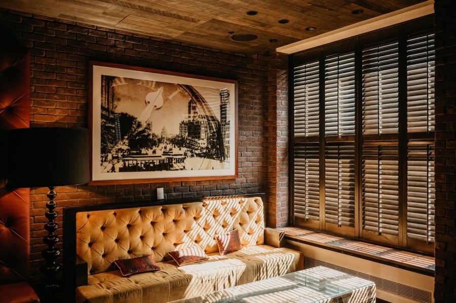 Desain ruang keluarga (Foto: Pexels/Hemanth Nirujogi)