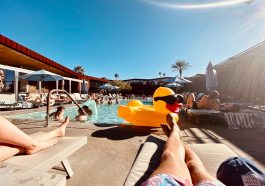 Penyebab kulit menjadi kecoklatan setelah terpapar sinar matahari.