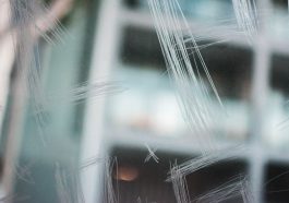 Alasan mengapa suara garukan kuku sangat menggangu