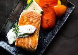 Jenis makanan bernutrisi yang baik untuk otak.