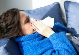 Hidung berair saat menangis.