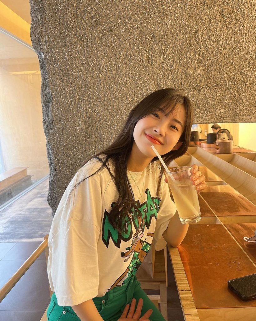 Kim Min Ah, Kakak Jungwoo NCT (Foto: Instagram @i_am_preciousstone)