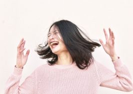 Alasan ilmiah tertawa mudah menular.