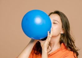 Efek menghirup balon helium (Pexels)