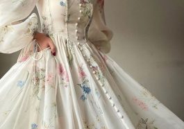 Pakaian 3D floral