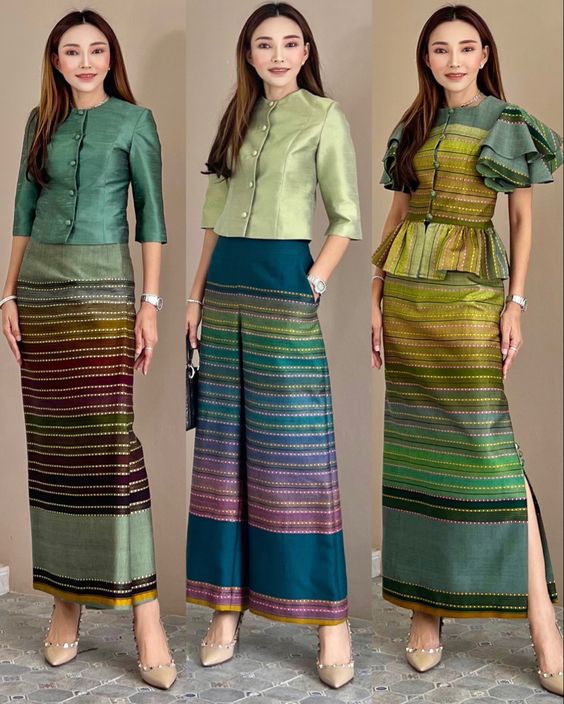 Ilustrasi baju adat