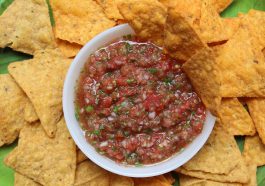 Saus salsa khas Meksiko