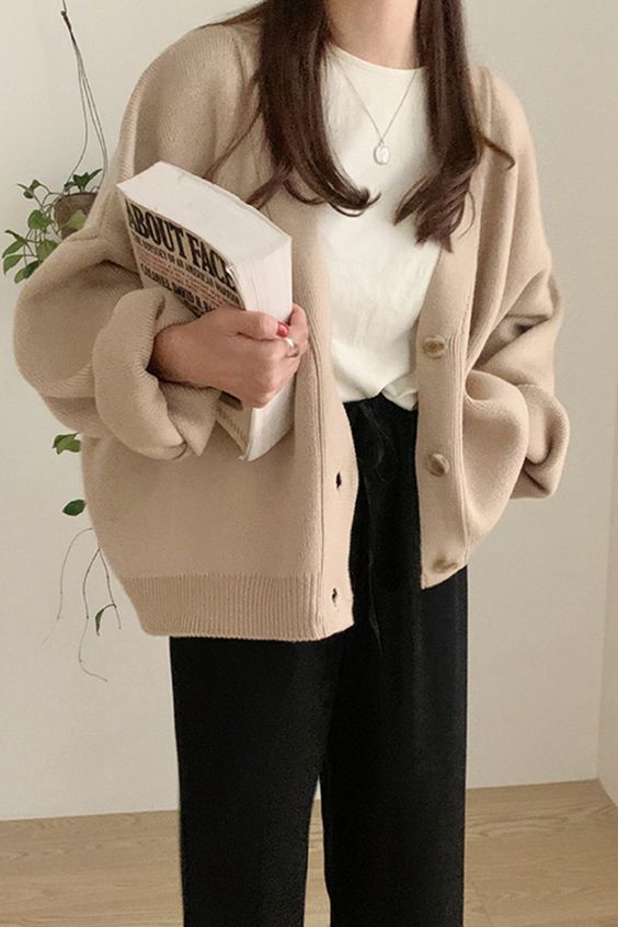 Penggunaan cardigan oversized