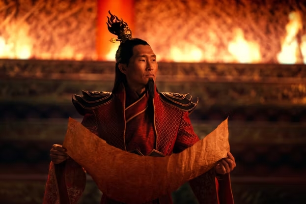 Daniel Dae Kim sebagai Raja Ozai. Credit: Netflix