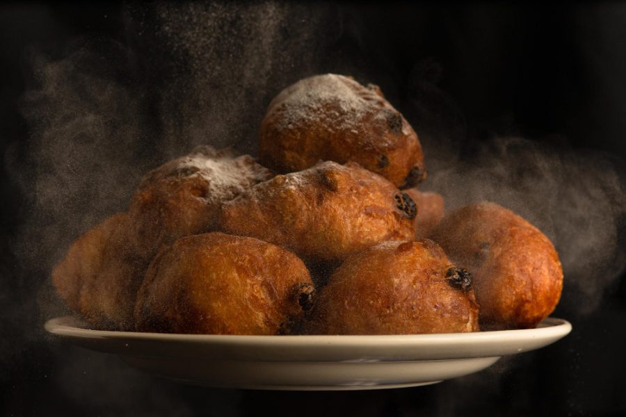Oliebollen. Credit: Freepik