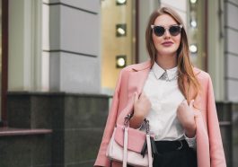 OOTD Pakai Blazer Pink. Foto: Freepik