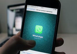 Cara Membuat Stiker di WhatsApp (Pexels)