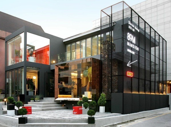 Cafe 89 Mansion Milik Lee Jong Suk. Foto: Instagram cafe.89mansion