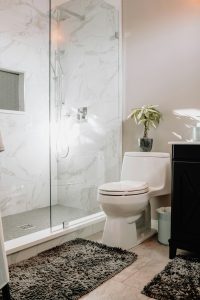 kamar mandi, desain kamar mandi, interior kamar mandi, Tips Memilih Keramik Kamar Mandi yang Tepat