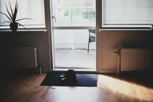Tips memilih pintu rumah yang tepat