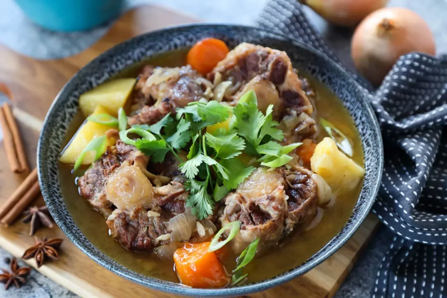 sop buntut