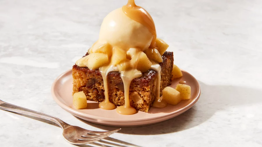 sticky toffee pudding