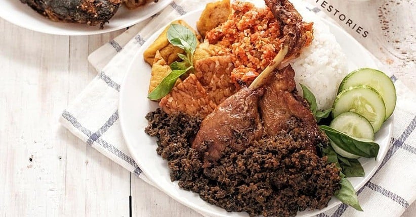 Bebek Goreng Bumbu Hitam