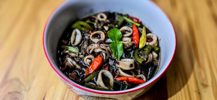 Tumis Cumi Hitam