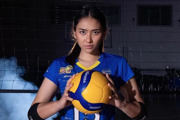 Yolla Yuliana