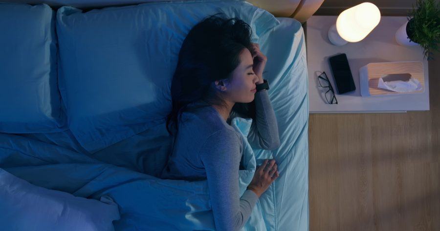 Mematikan Lampu Saat Tidur