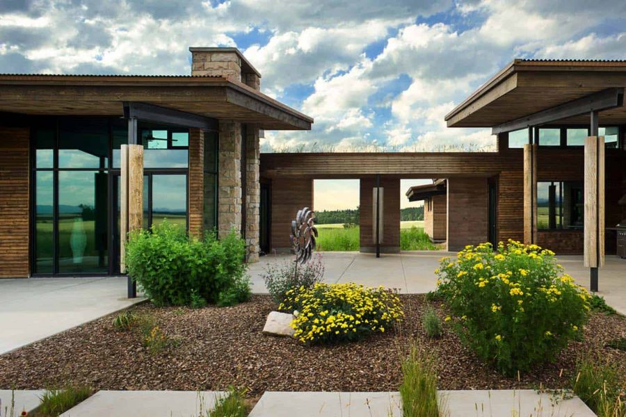 Rumah Rammed Earth