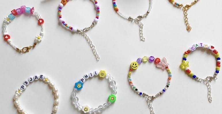 Gelang Manik-Manik