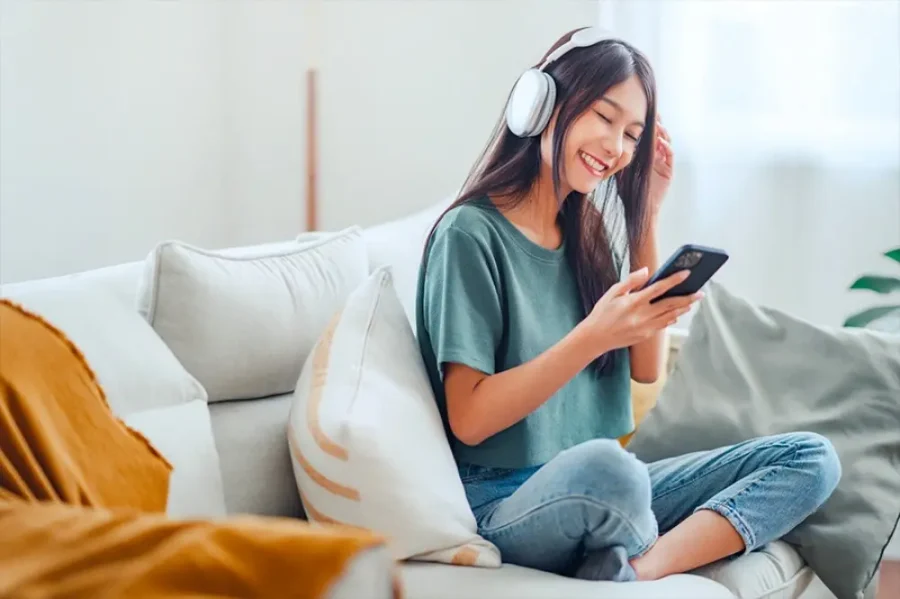 Menemukan Lagu Baru